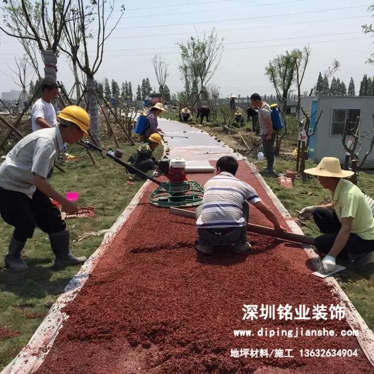 透水混凝土摊铺注意事项