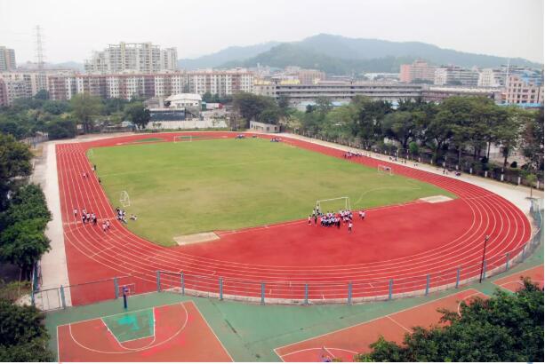 广州市市政职业学校田径运动场升级改造完成